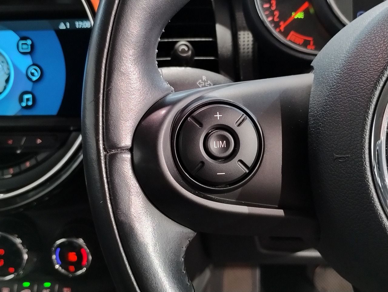 F56 MINI Cooper 3-Door Hatch LCI