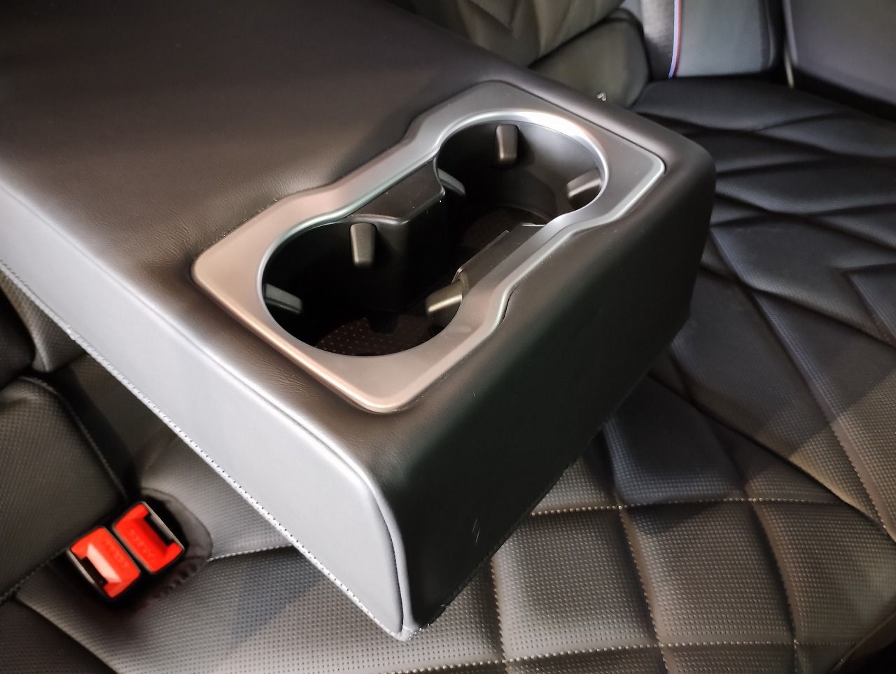 XM RHD