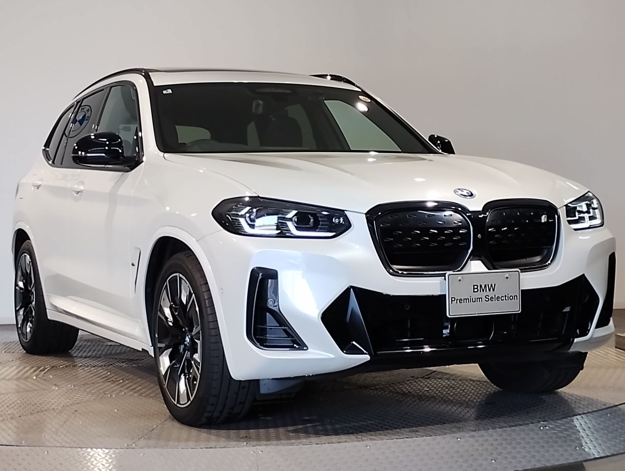 G08 iX3 BEV RHD