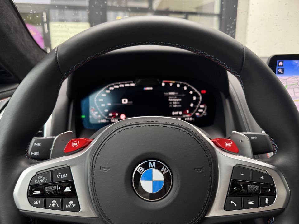BMW M8