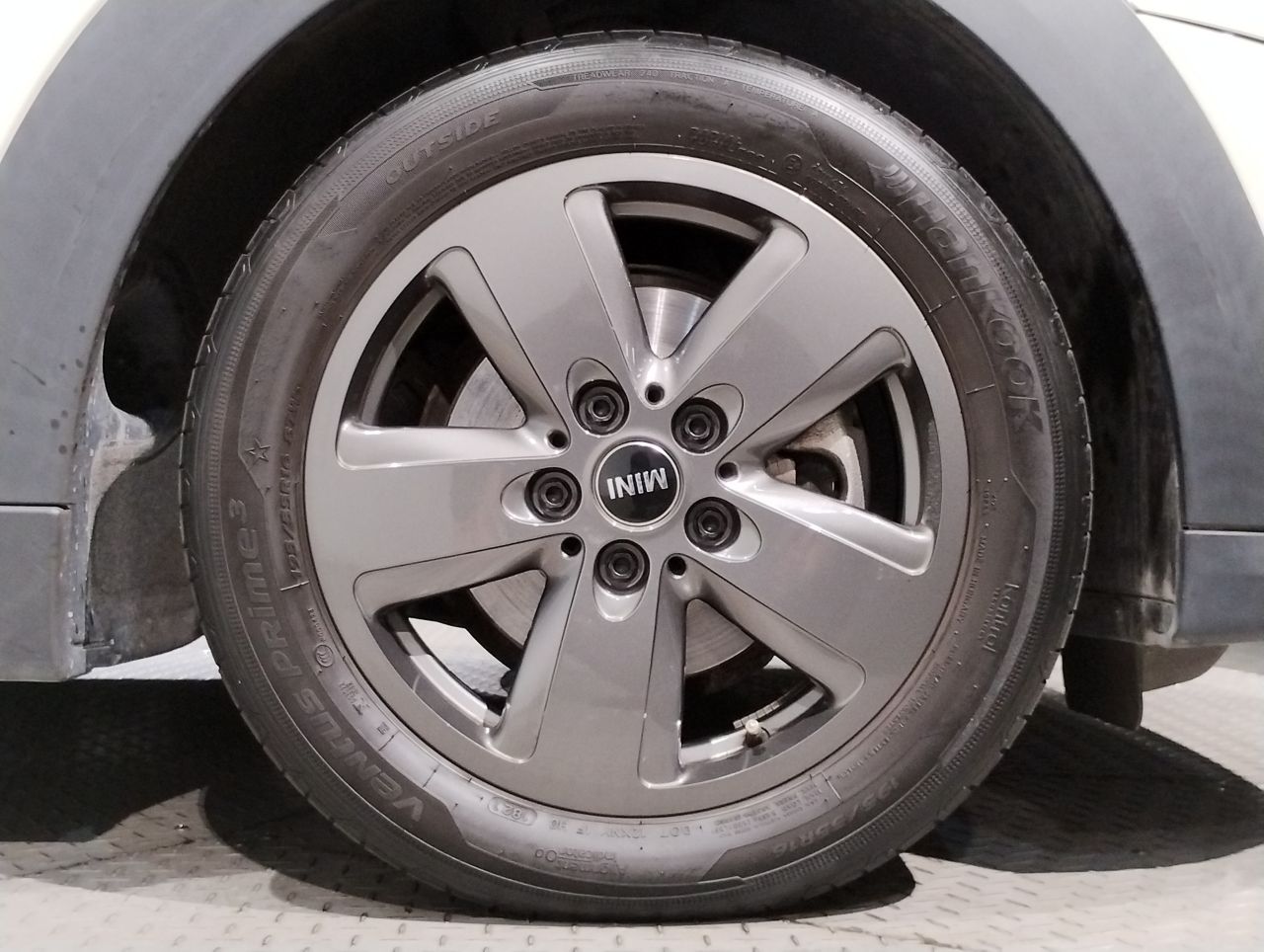 MINI Cooper F56 RHD