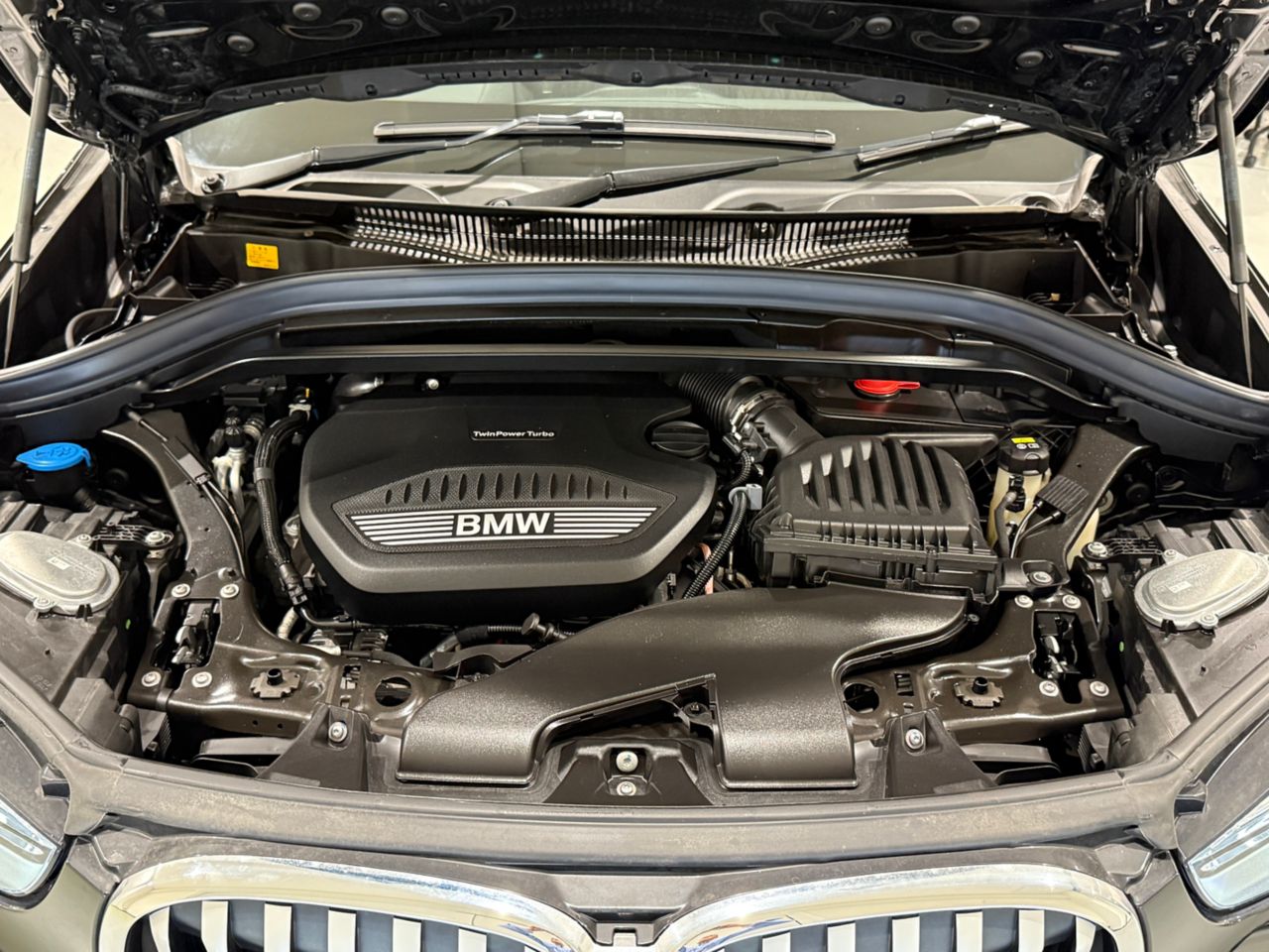 F48 X1 xDrive18d B47 2.0d LCI