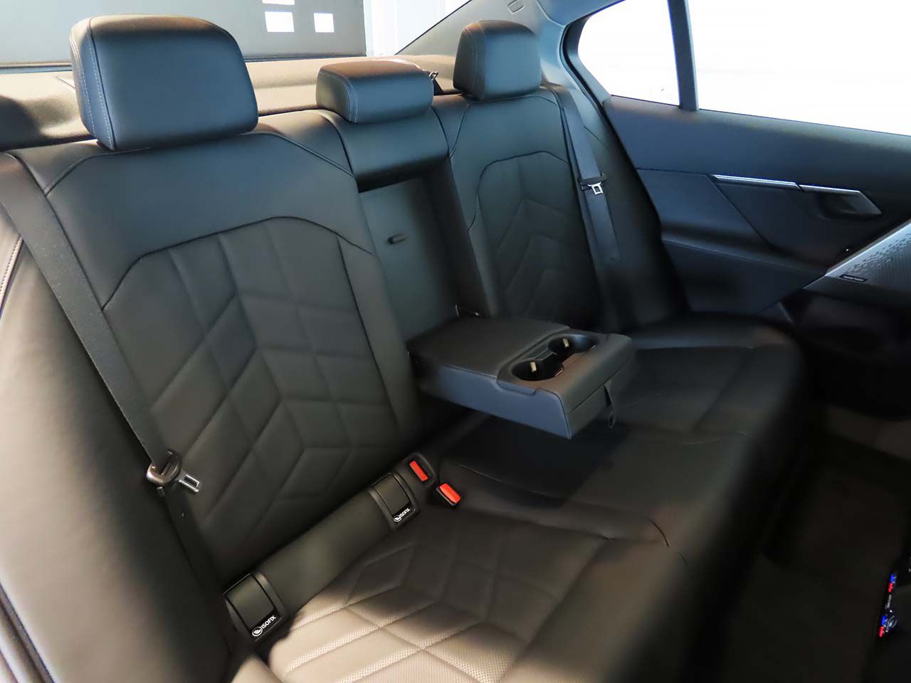 BMW i5 eDrive40 Sedan RHD