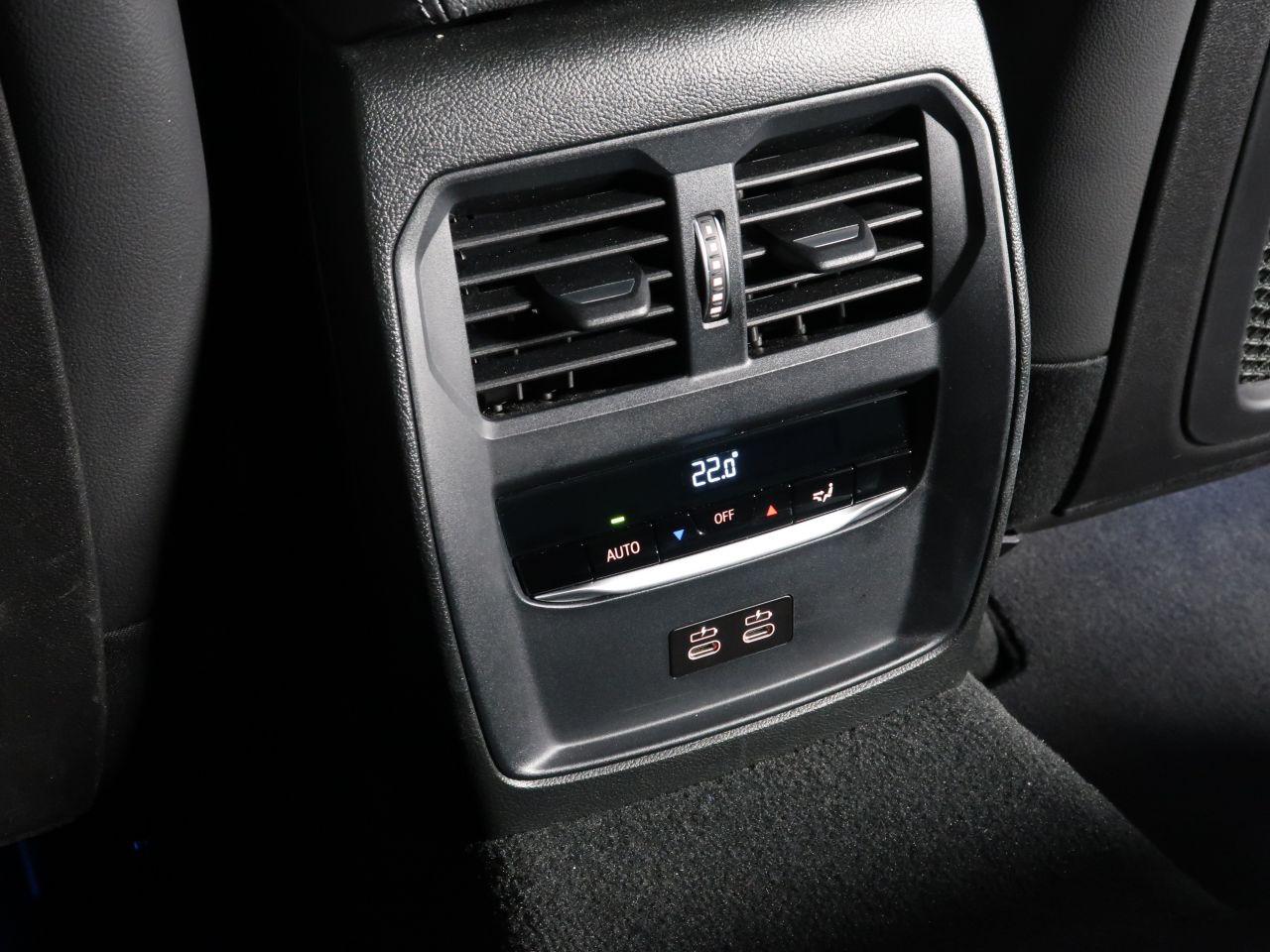 G20 330e Saloon RHD MX