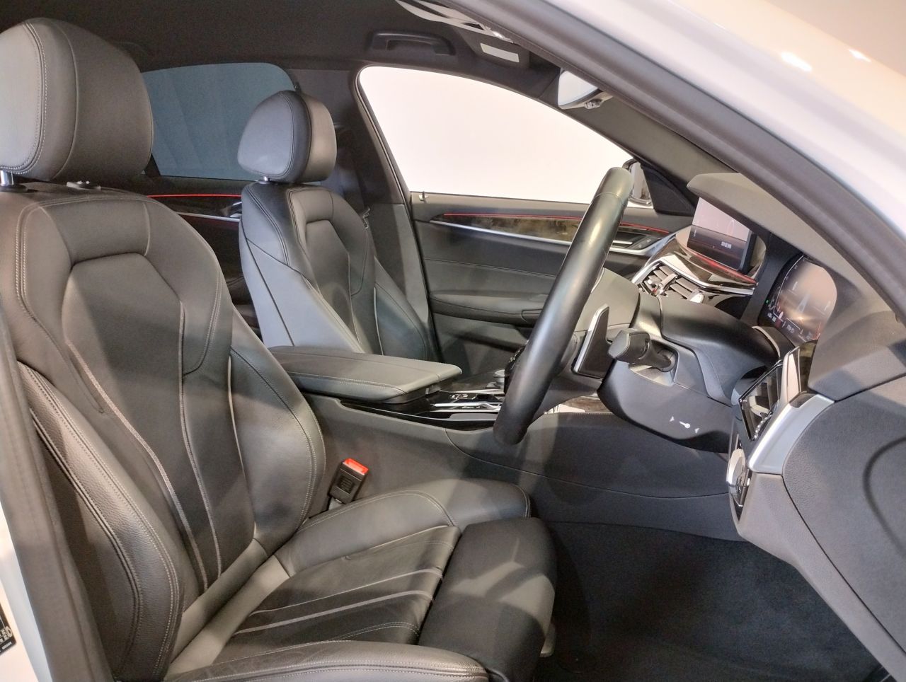 520i Sedan RHD