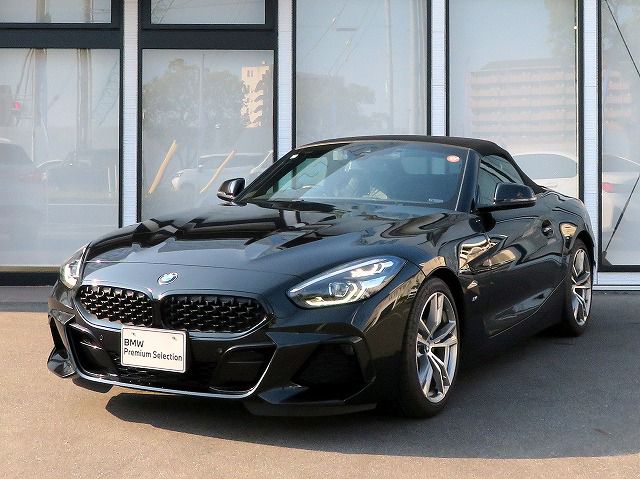 G29 z4 sDrive20i RHD