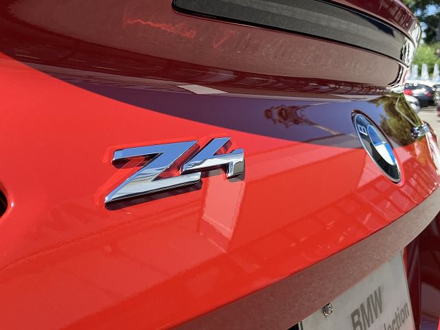 G29 z4 sDrive20i RHD