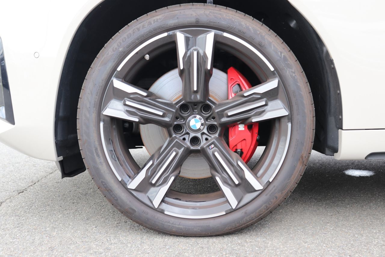 X3 M50 US