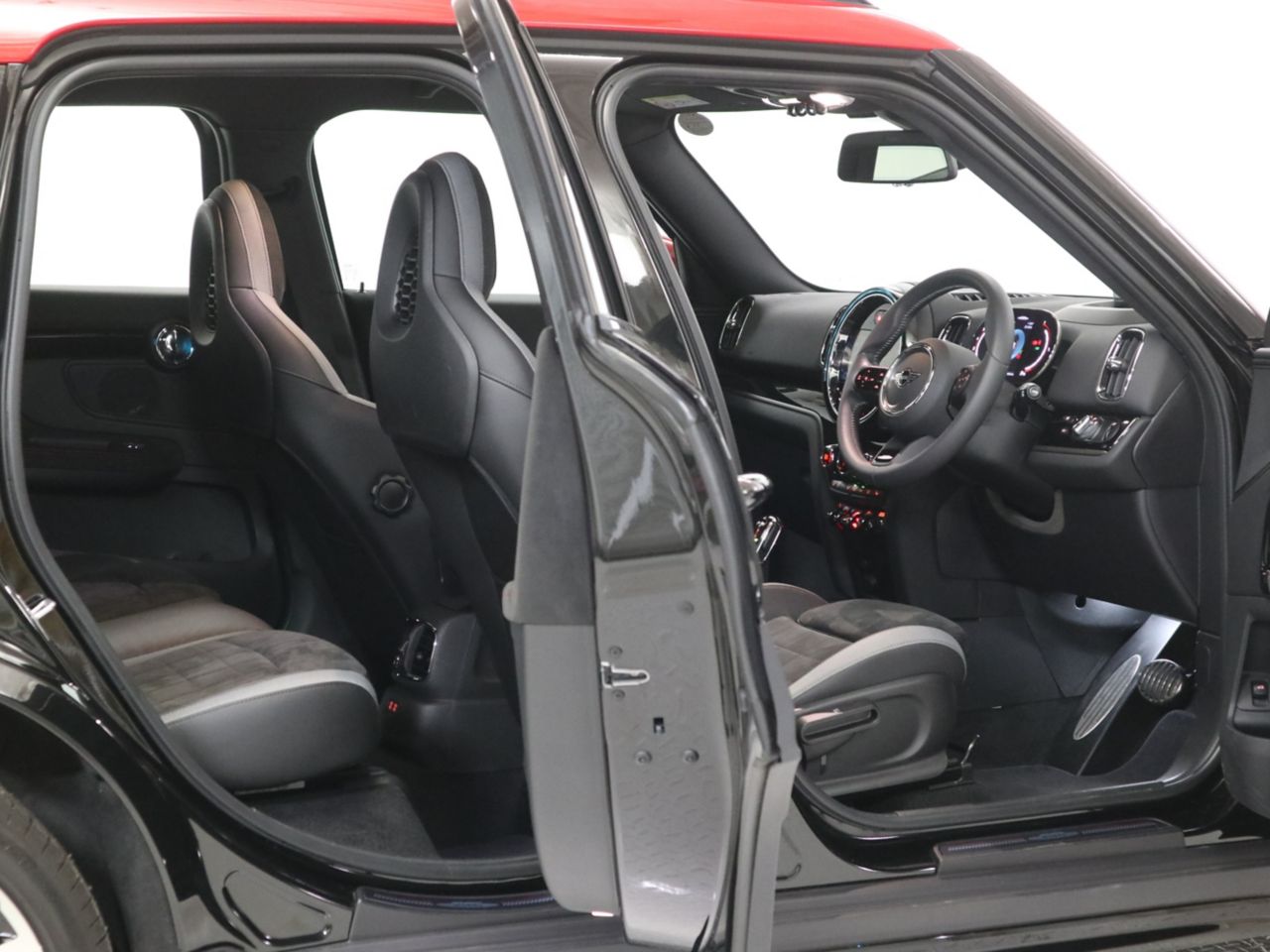 MINI John Cooper Works ALL4 Countryman RHD