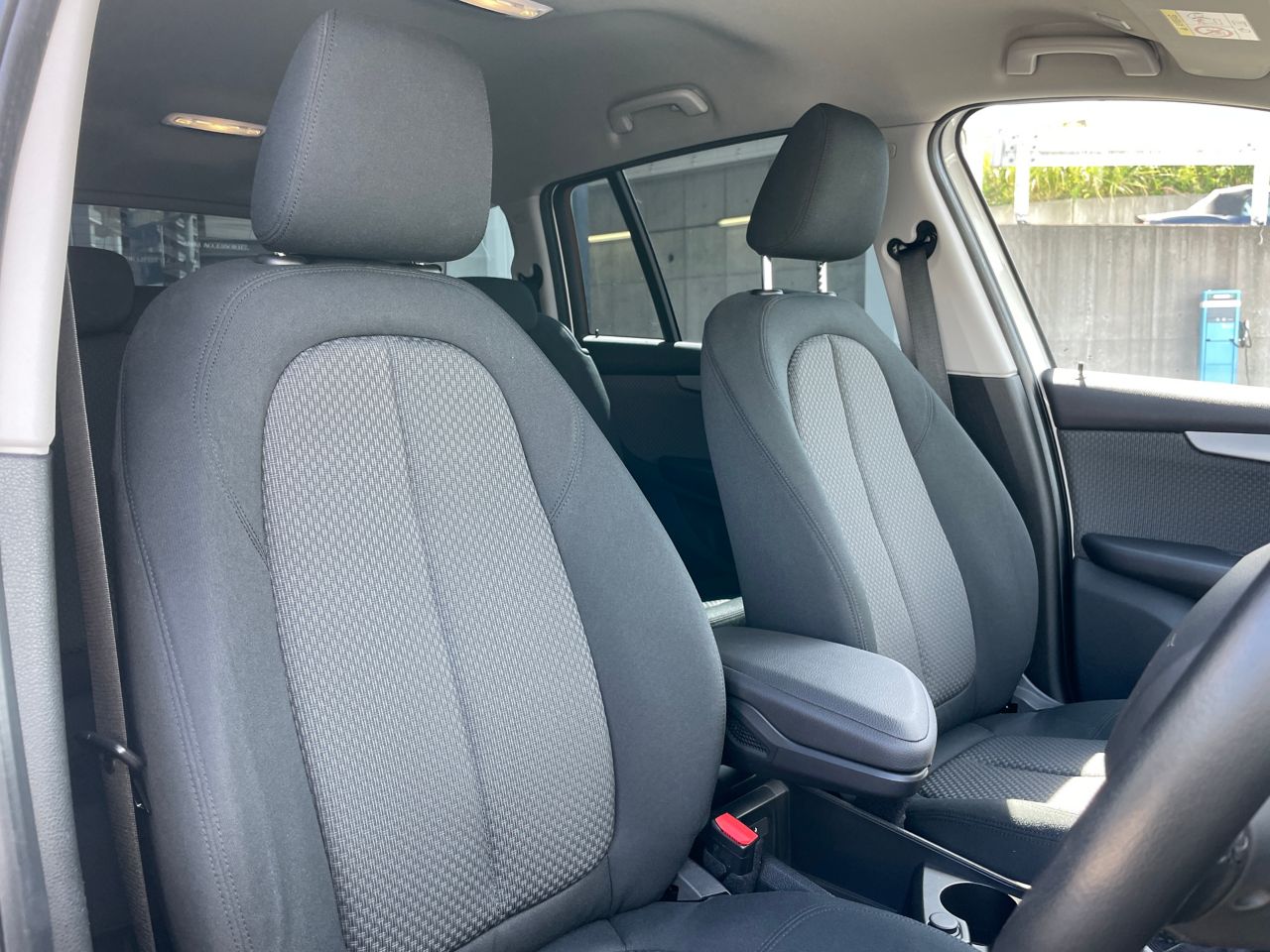 218I GRAN TOURER RHD