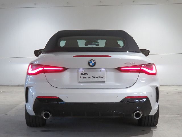 G** 4**i C********** B** 2**i RHD