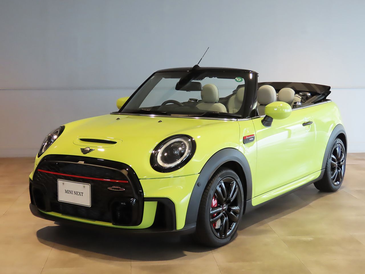 THE JOHN COOPER WORKS CONVERTIBLE.
