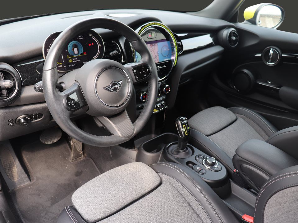MINI Cooper SE