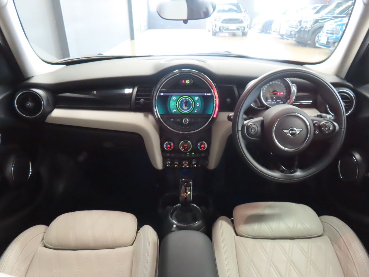 F55 MINI Cooper 5-Door Hatch LCI