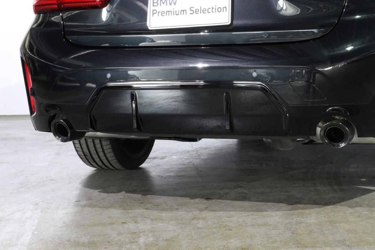 320d xDrive Berline RHD