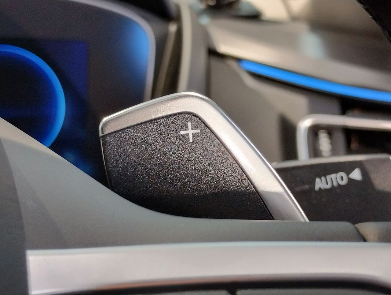 I12 i8 Coupe LCI B38 1.5i