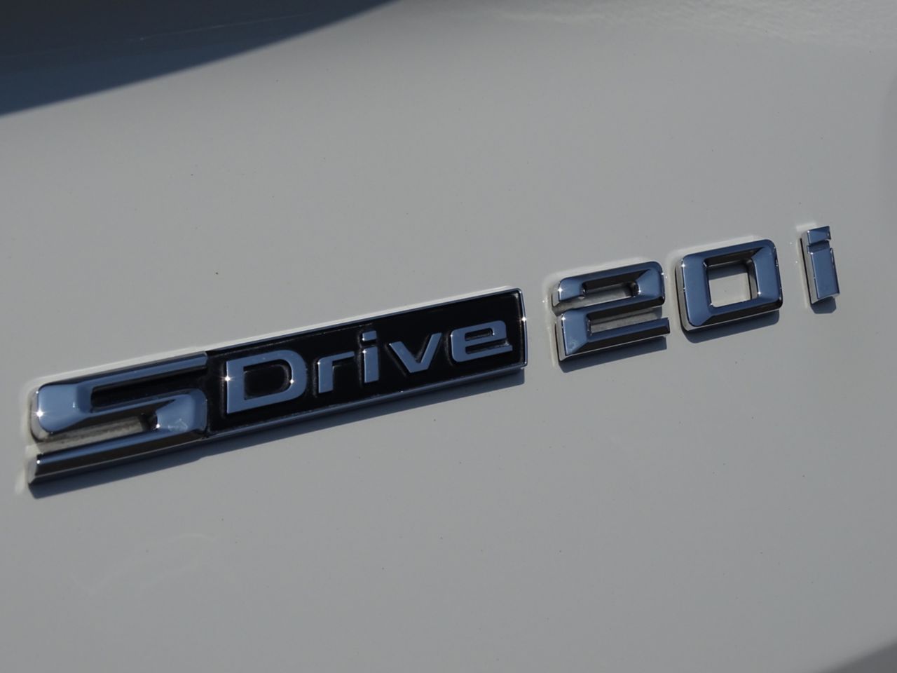 G29 z4 sDrive20i RHD