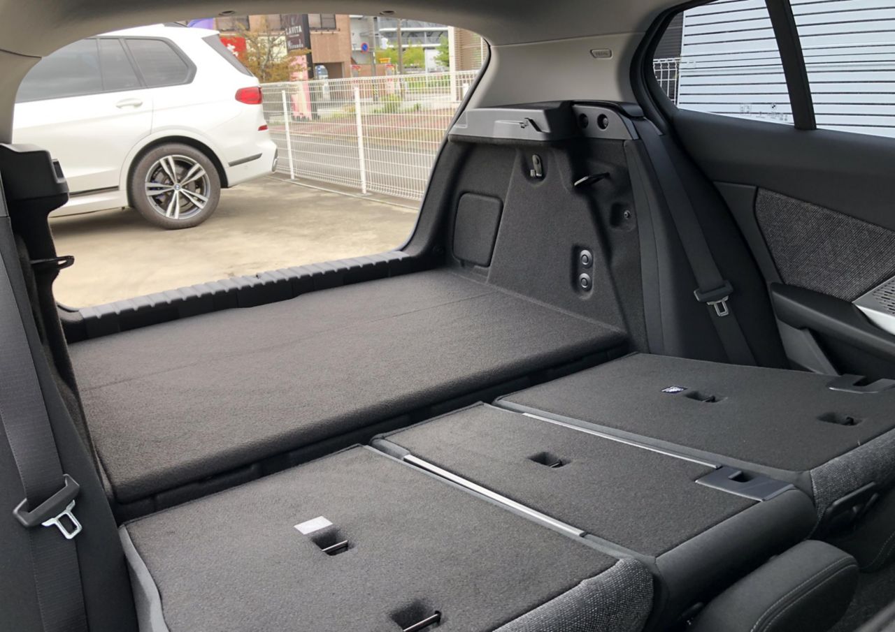 120 Sport Sports Hatch