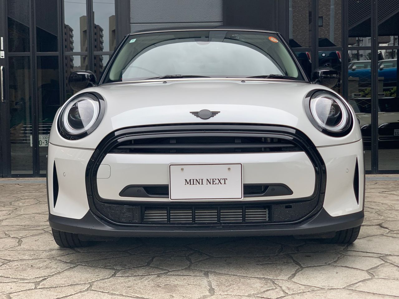 MINI Cooper F56 RHD