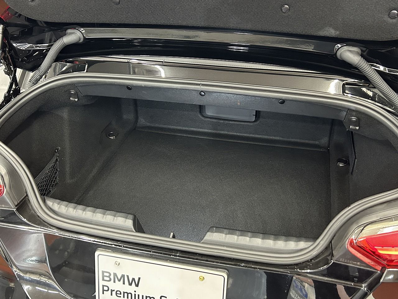 G29 z4 sDrive20i RHD