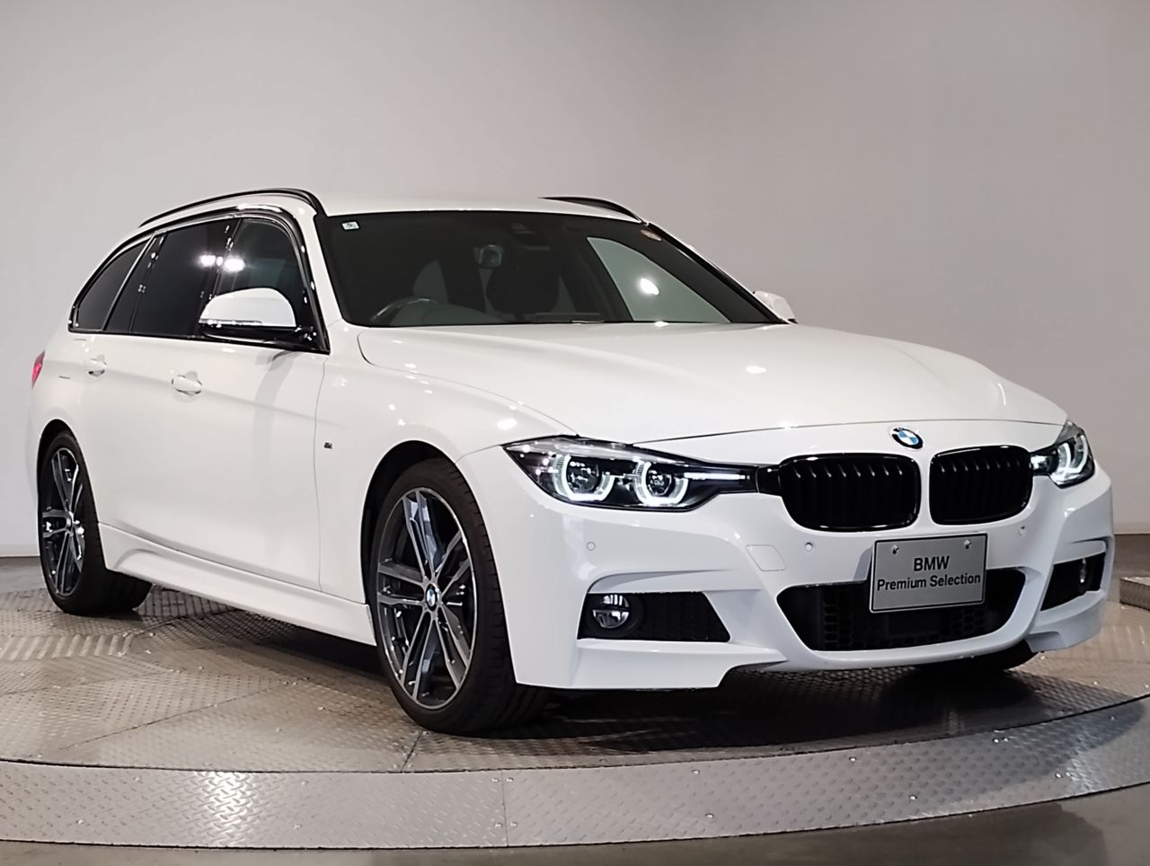 320I TOURING RHD