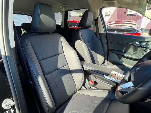 U11 iX1 xDrive30