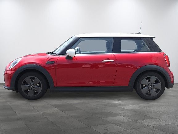 MINI Cooper F56 RHD