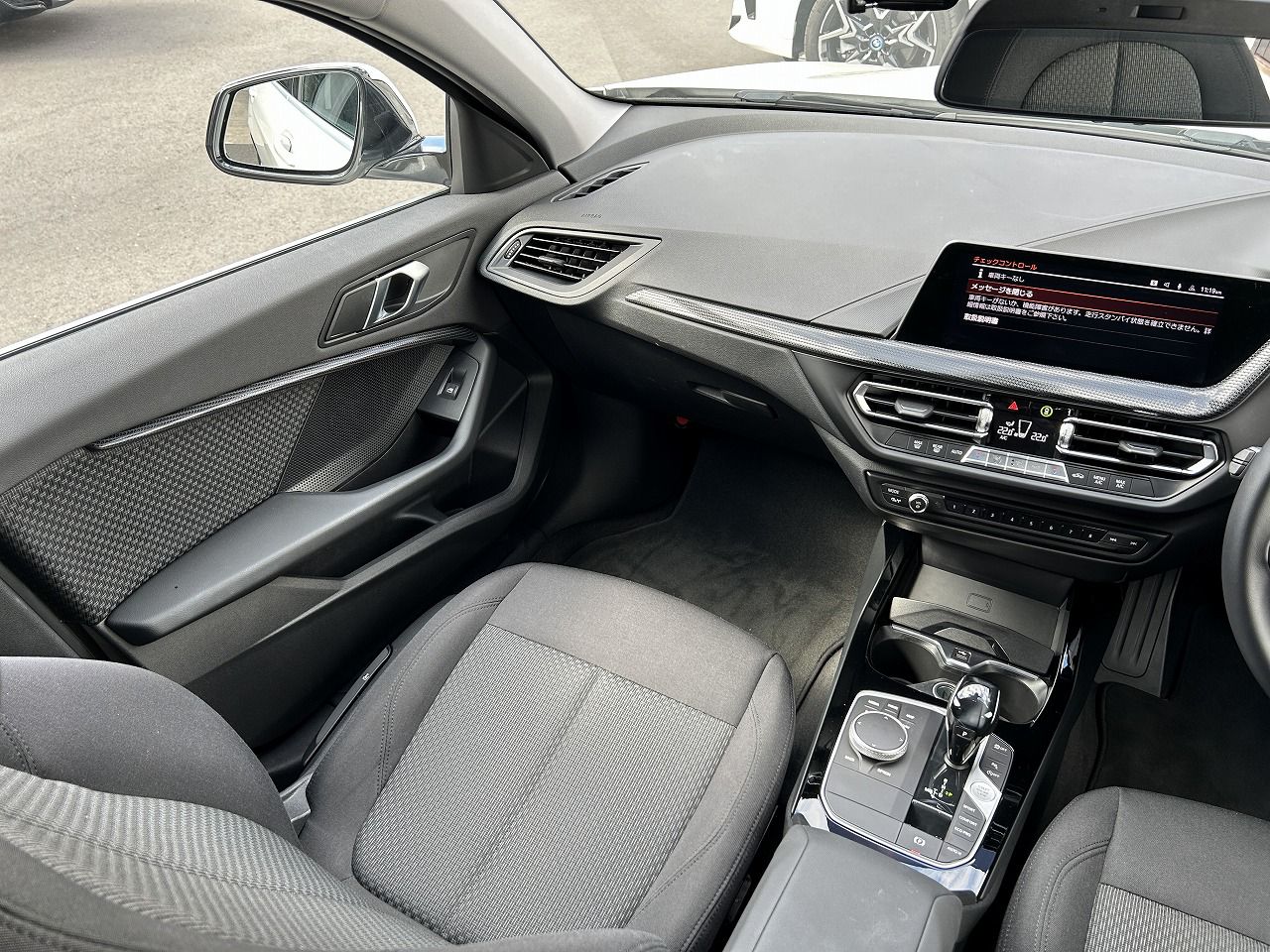 F40 118d Sports Hatch 5-door B47 2.0d