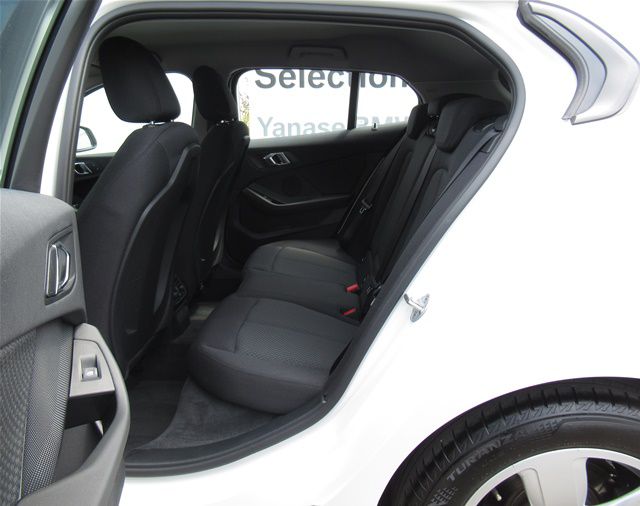 F40 118d Sports Hatch 5-door B47 2.0d