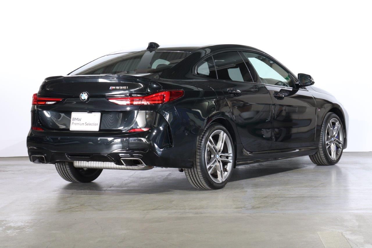 F4* **35i xDrive **** ***** B48 2.0i