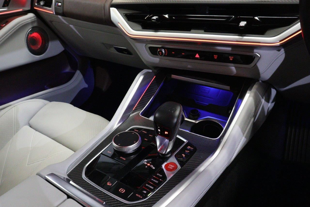 XM RHD