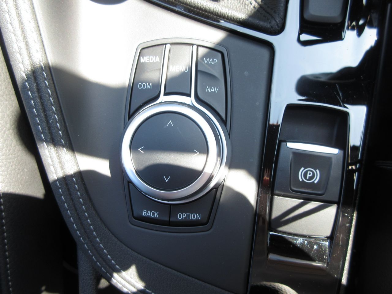 X1 sDrive18i RHD