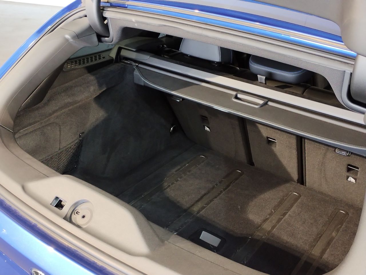 G21 320i RHD