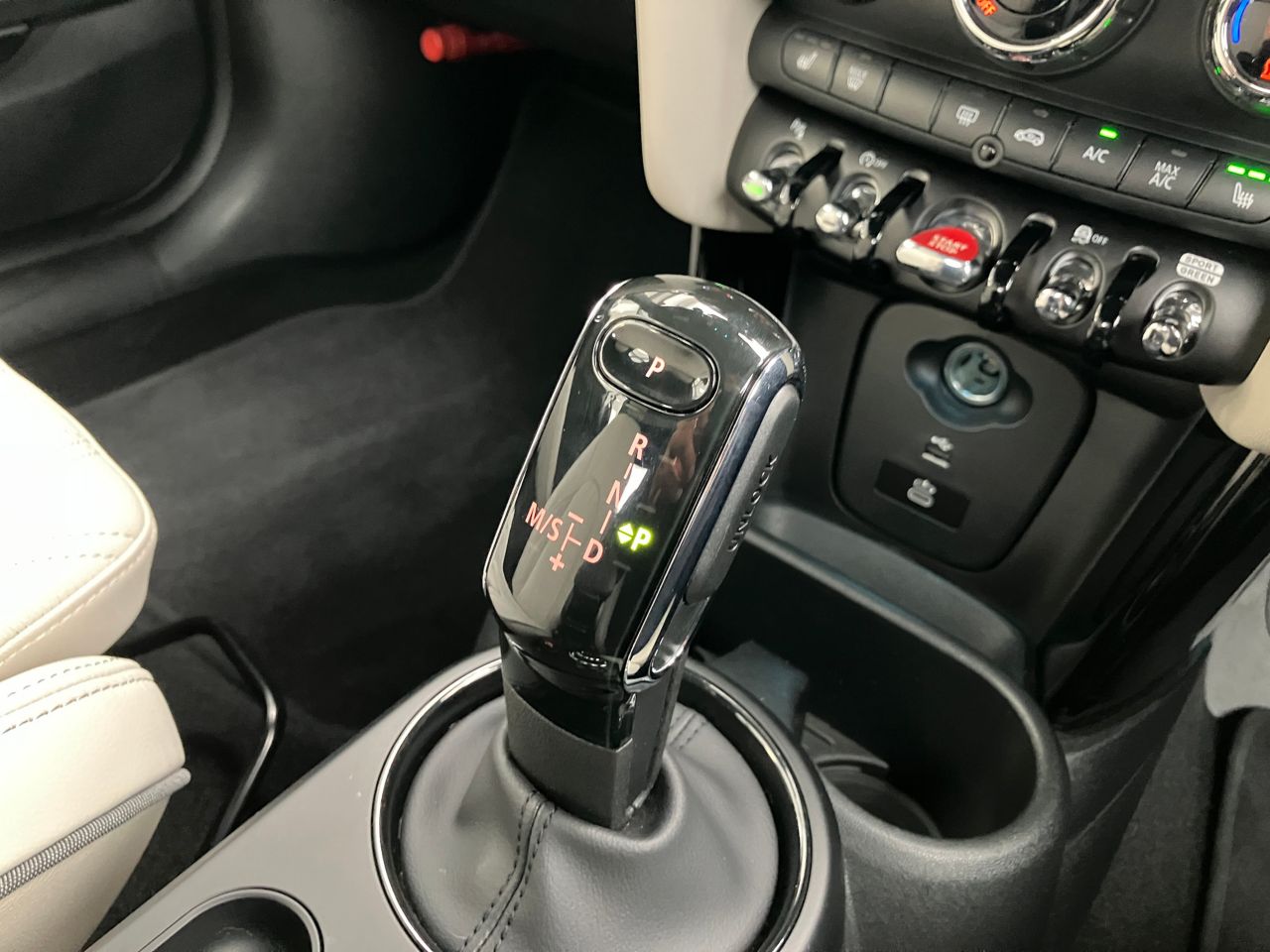 MINI Cooper S Convertible RHD