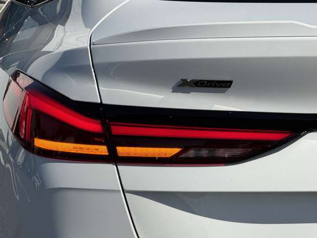 F4* **35i xDrive **** ***** B48 2.0i