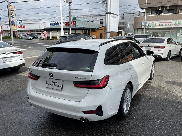 G21 320d xDrive Touring RHD