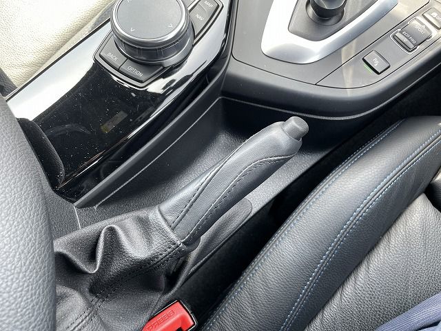 118D 5DOOR RHD