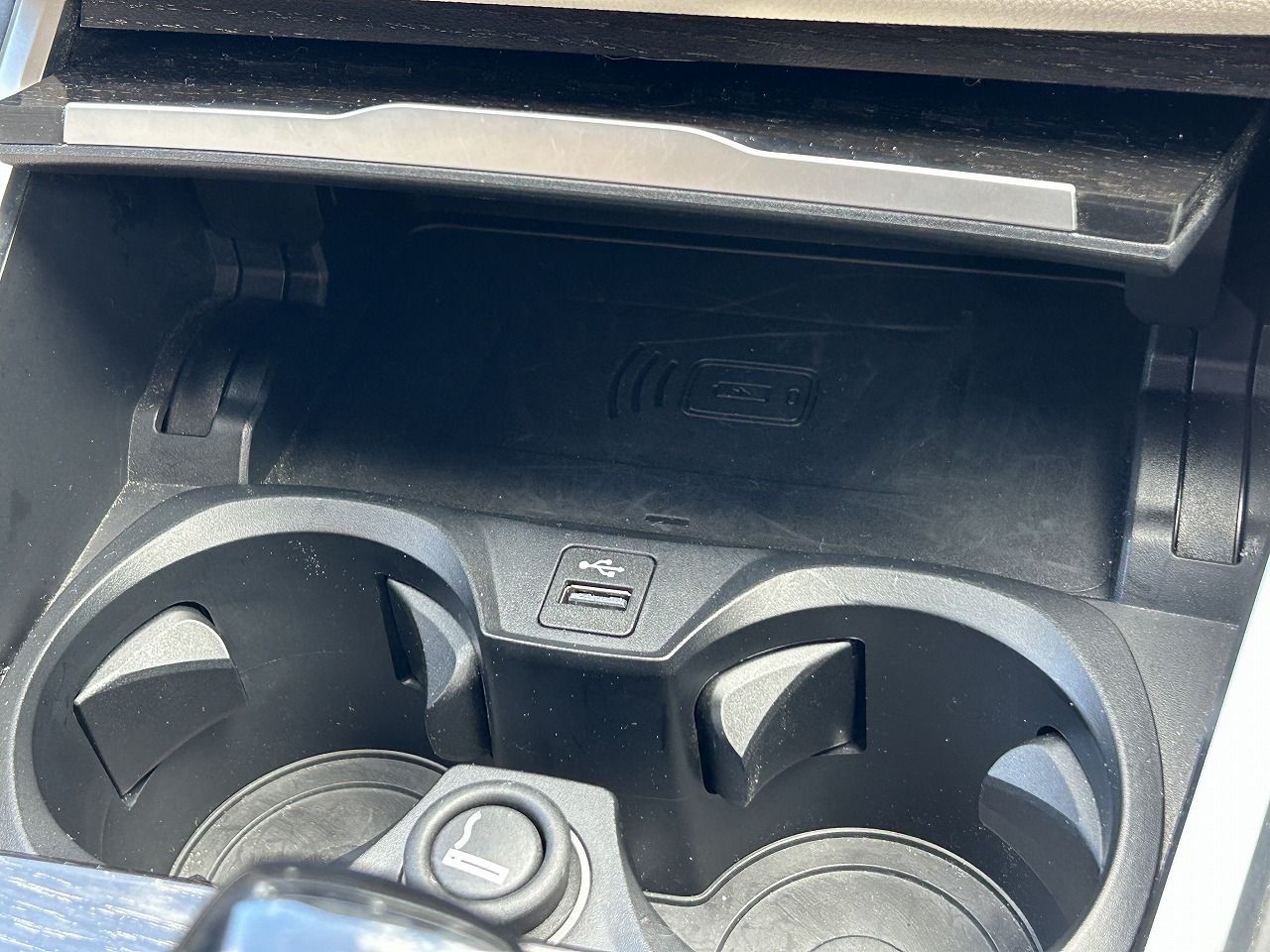 G20 320i Saloon RHD TU