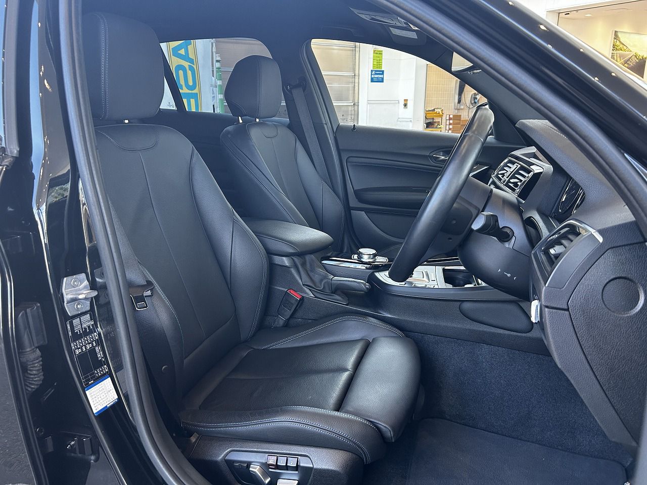118D 5DOOR RHD