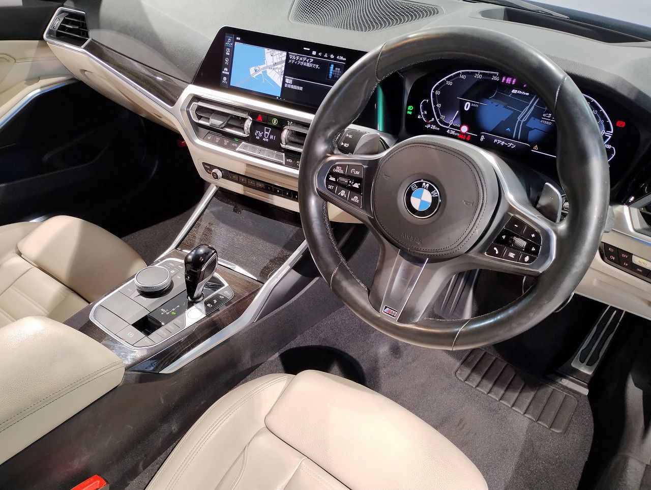 G20 330e Saloon RHD
