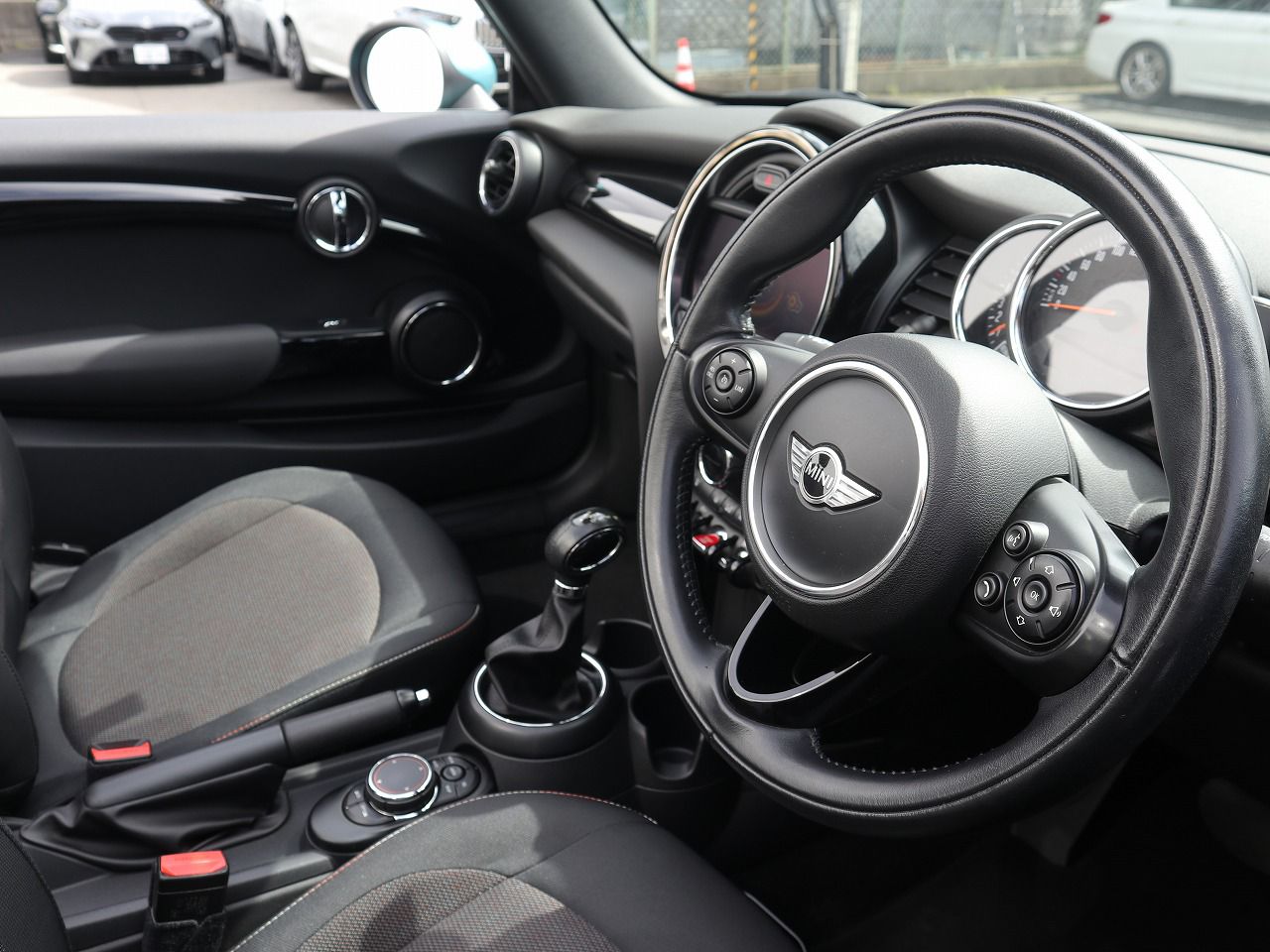 MINI CONVERTIBLE COOPER