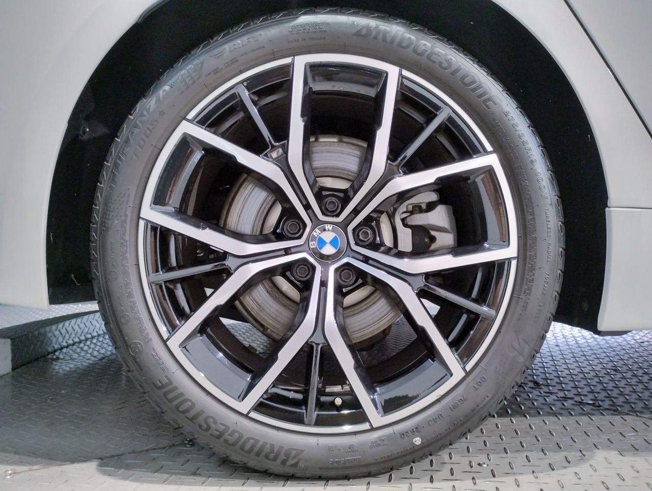 520i Sedan RHD