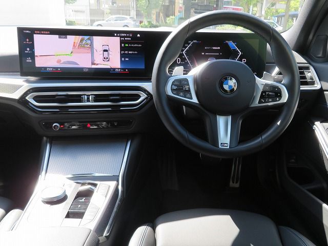 320d xDrive Berline RHD