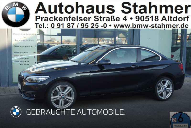 230i Coupé