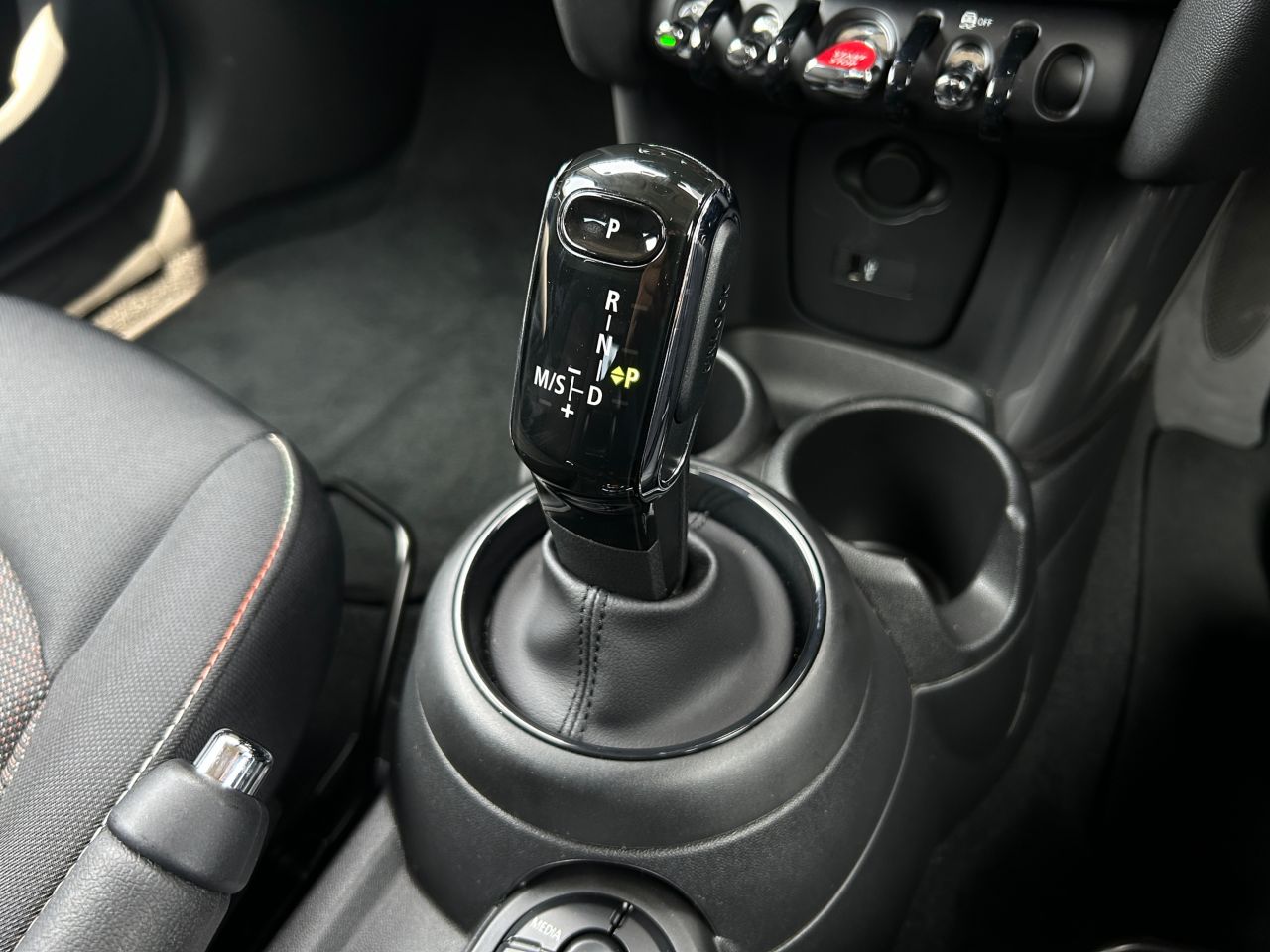 F55 MINI Cooper 5-Door Hatch LCI