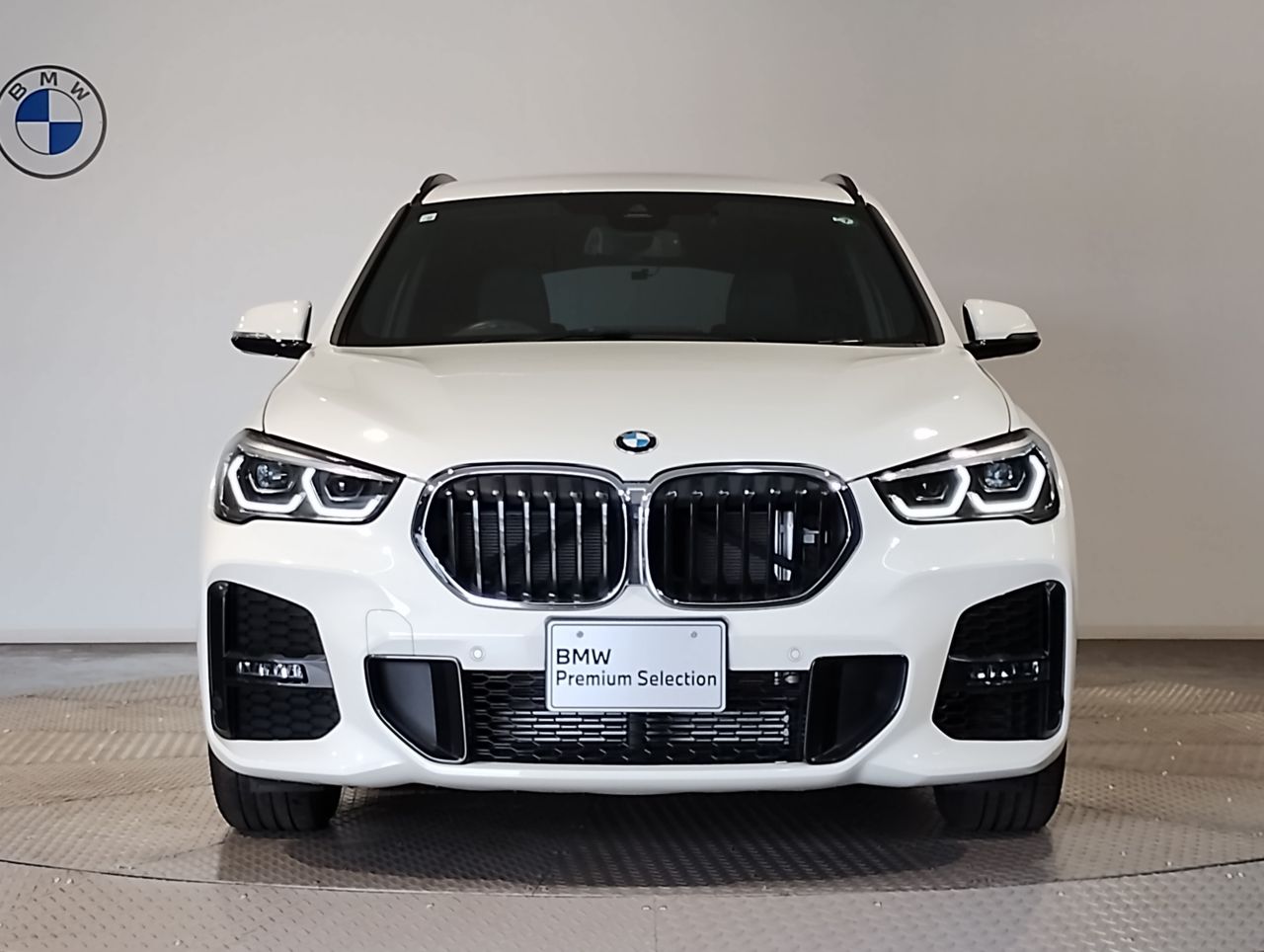 X1 sDrive18i RHD