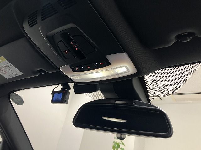 118D 5DOOR RHD