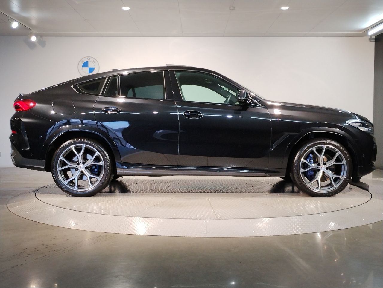 X6 xDrive30d RHD