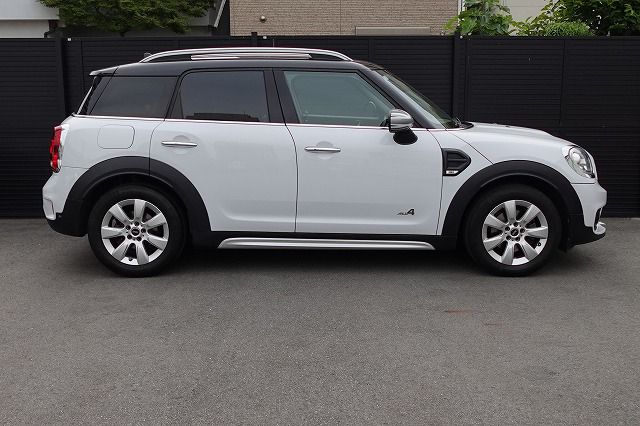MINI CROSSOVER COOPER D ALL4