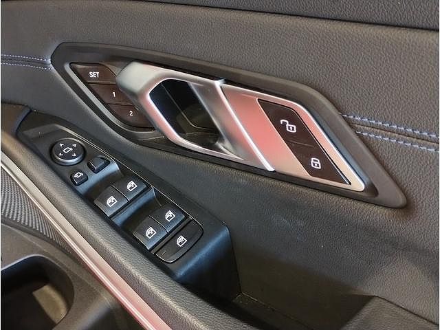 G20 320d xDrive RHD Saloon